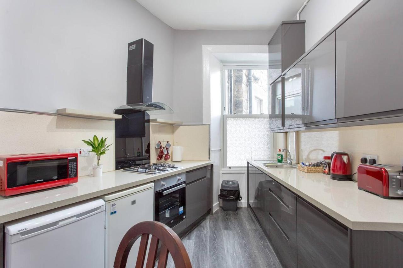 Stunning 2-Bed Apartment In Central אדינבורו מראה חיצוני תמונה